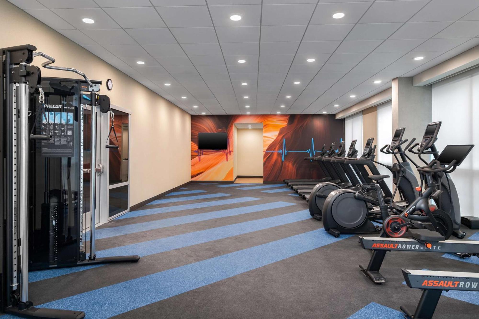 Tru By Hilton Midtown 3*