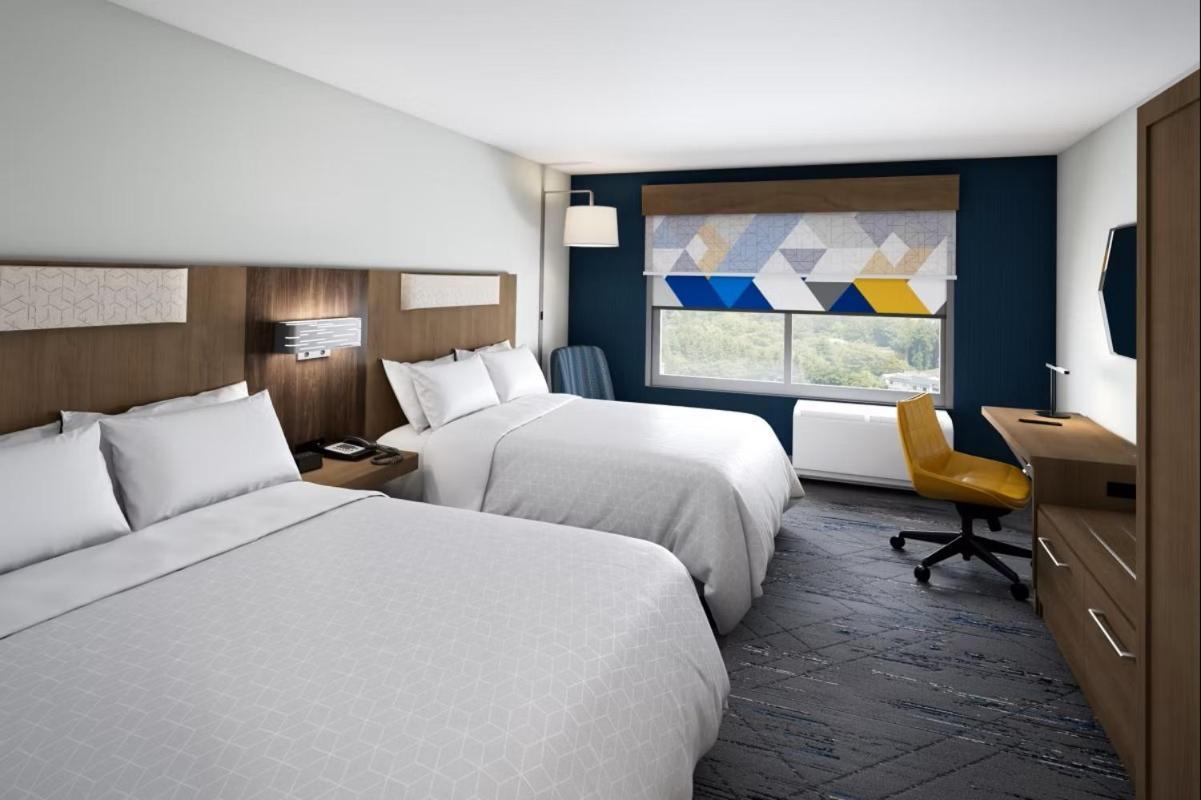 Express & - Midtown, An Ihg Hotel 3*