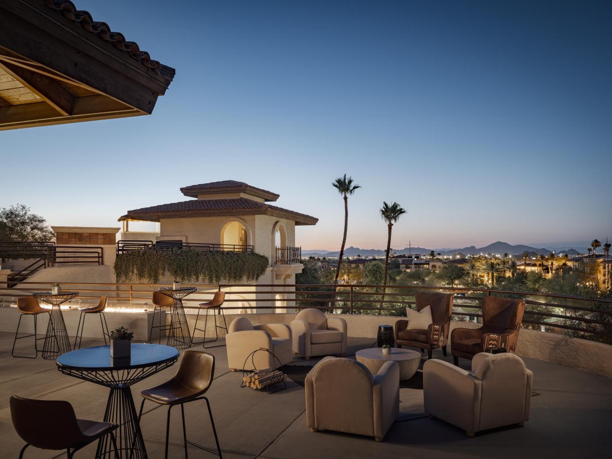 Arizona Grand Resort 4*
