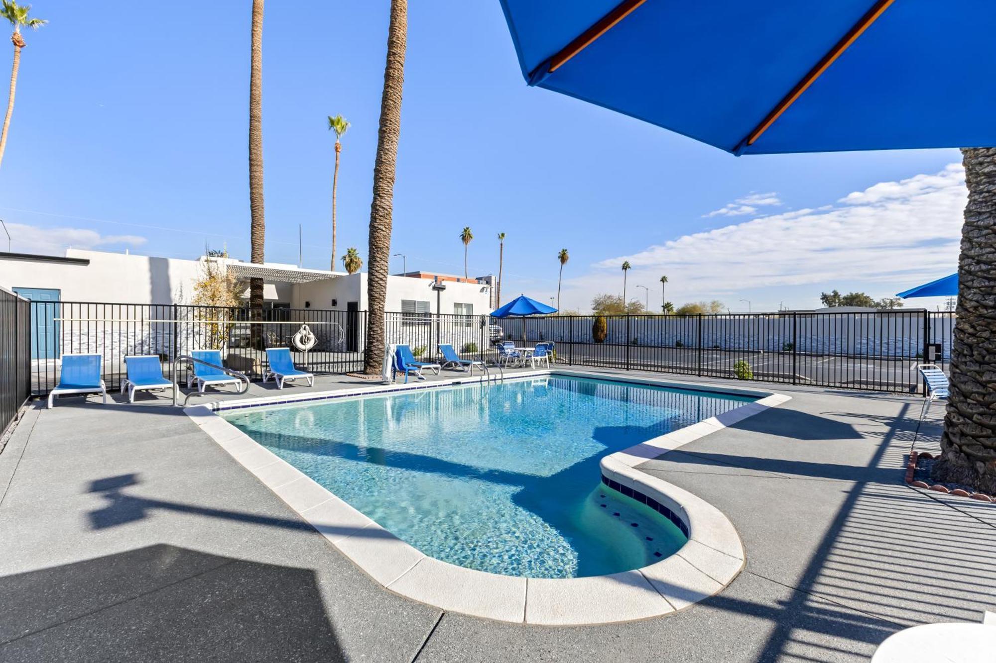 Surestay By Best Western Airport Hotel