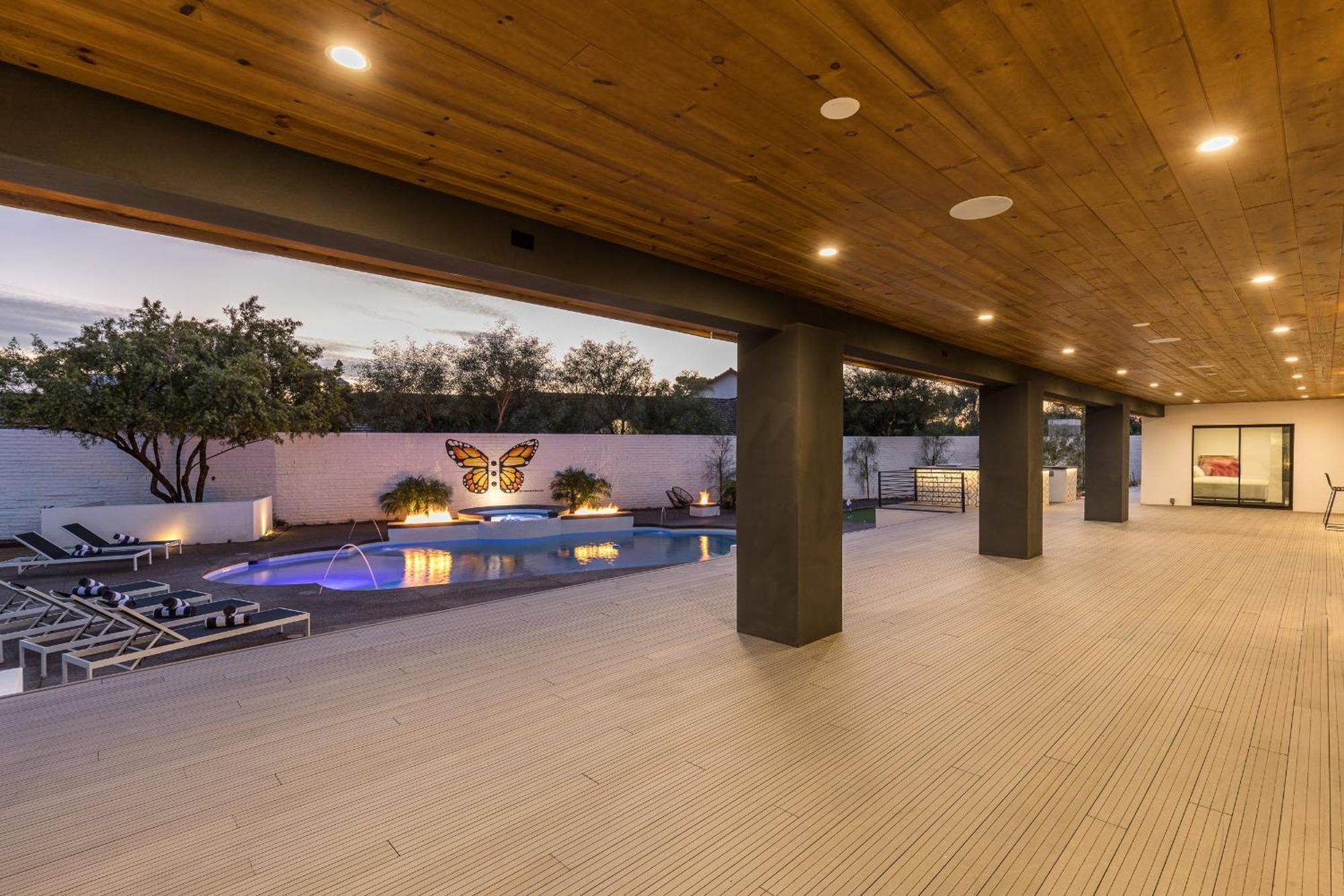 Luxury Micro-resort, Theater, Sauna, Heated Pool Casa de férias Phoenix