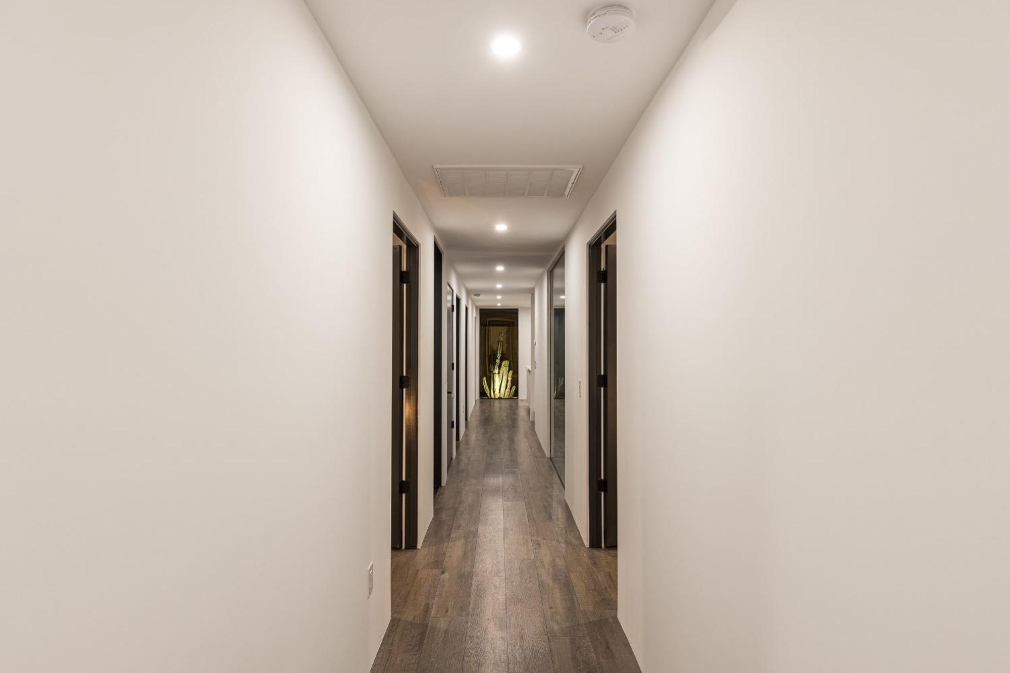 Luxury Micro-resort, Theater, Sauna, Heated Pool Phoenix