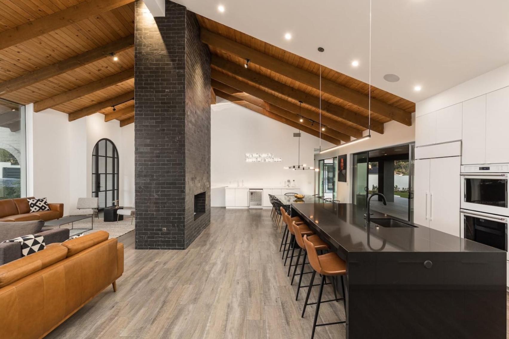 Luxury Micro-resort, Theater, Sauna, Heated Pool * Phoenix