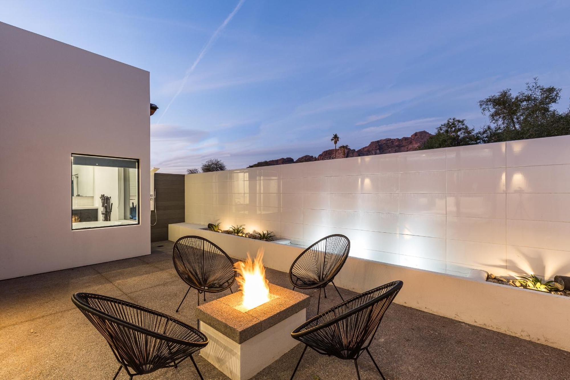 Luxury Micro-resort, Theater, Sauna, Heated Pool