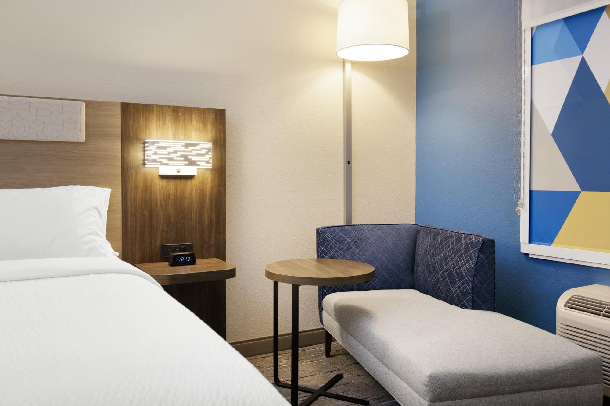 Hotel Express & - Midtown, An Ihg 3*