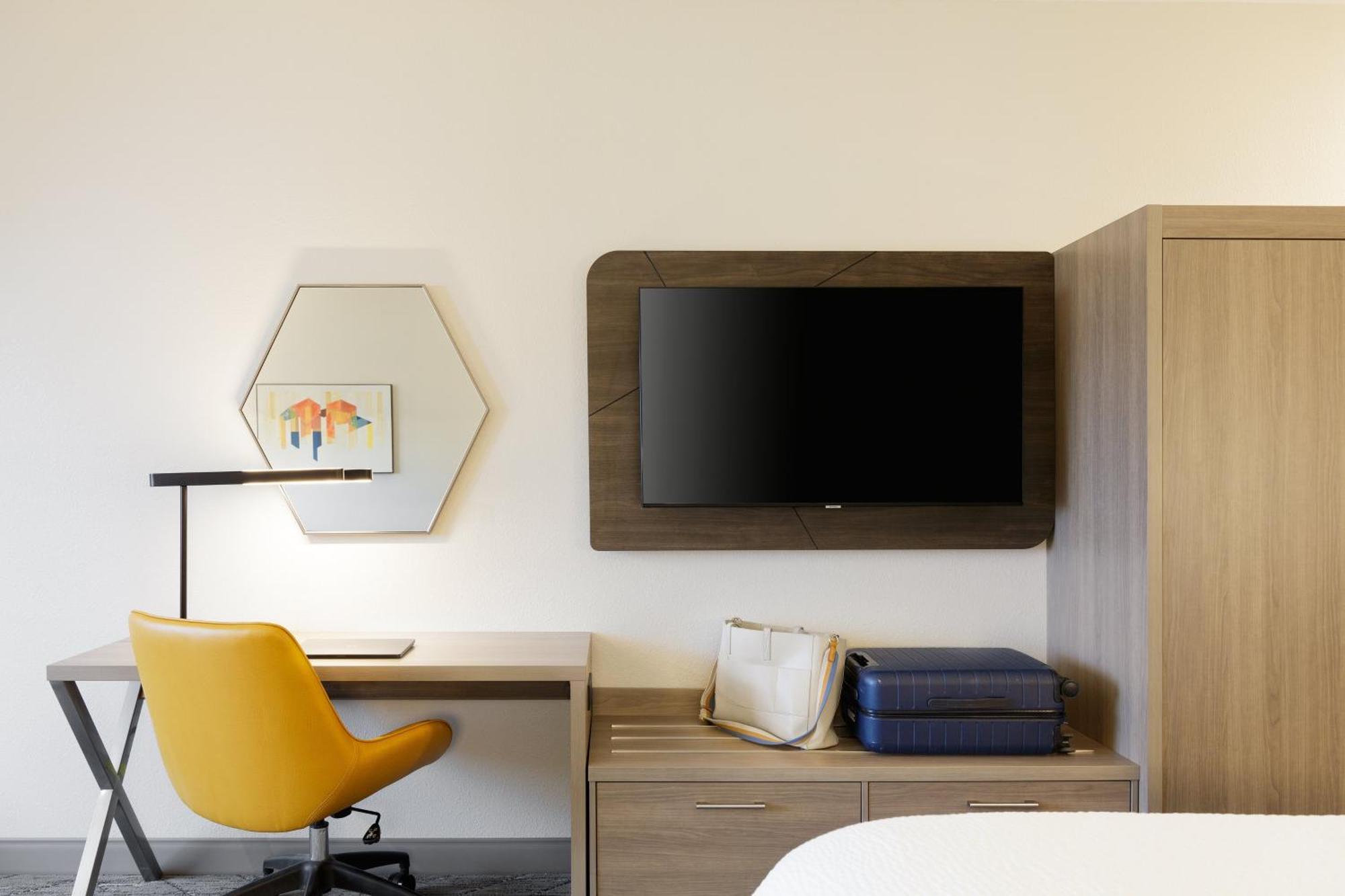 Express & - Midtown, An Ihg Hotel Phoenix