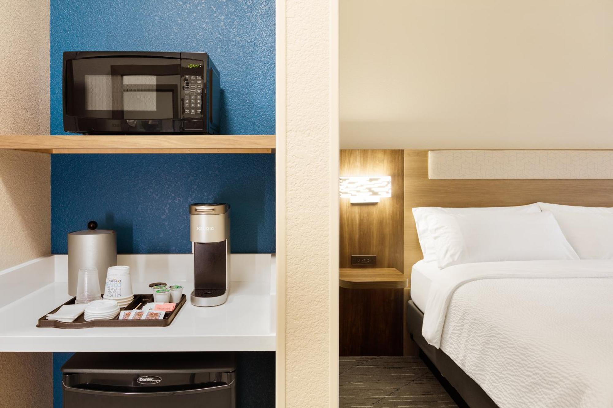 Express & - Midtown, An Ihg 3*