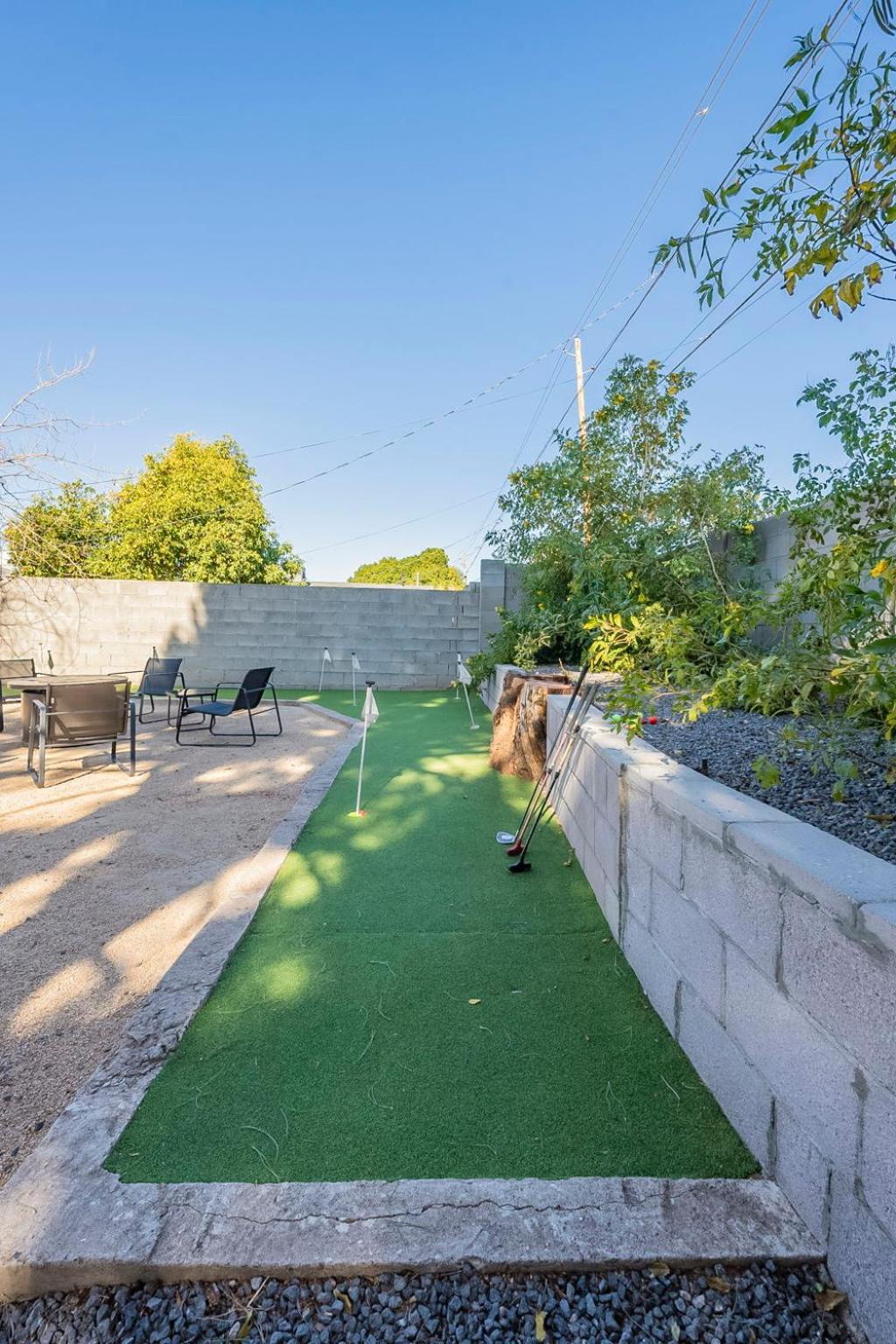 Cheerful Phx And In Phx Holiday home