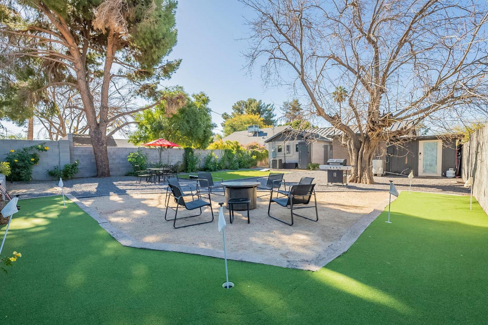 Holiday home Cheerful Phx And In Phx *