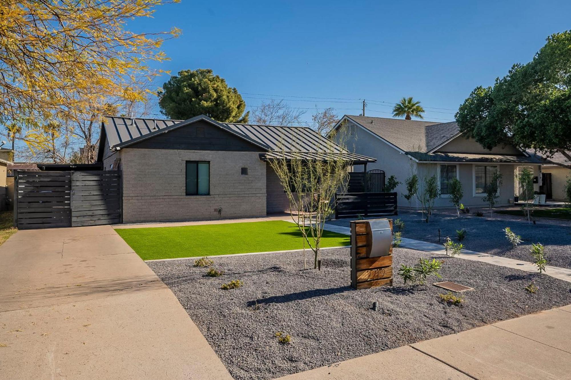 Holiday home Cheerful Phx And In Phx Phoenix