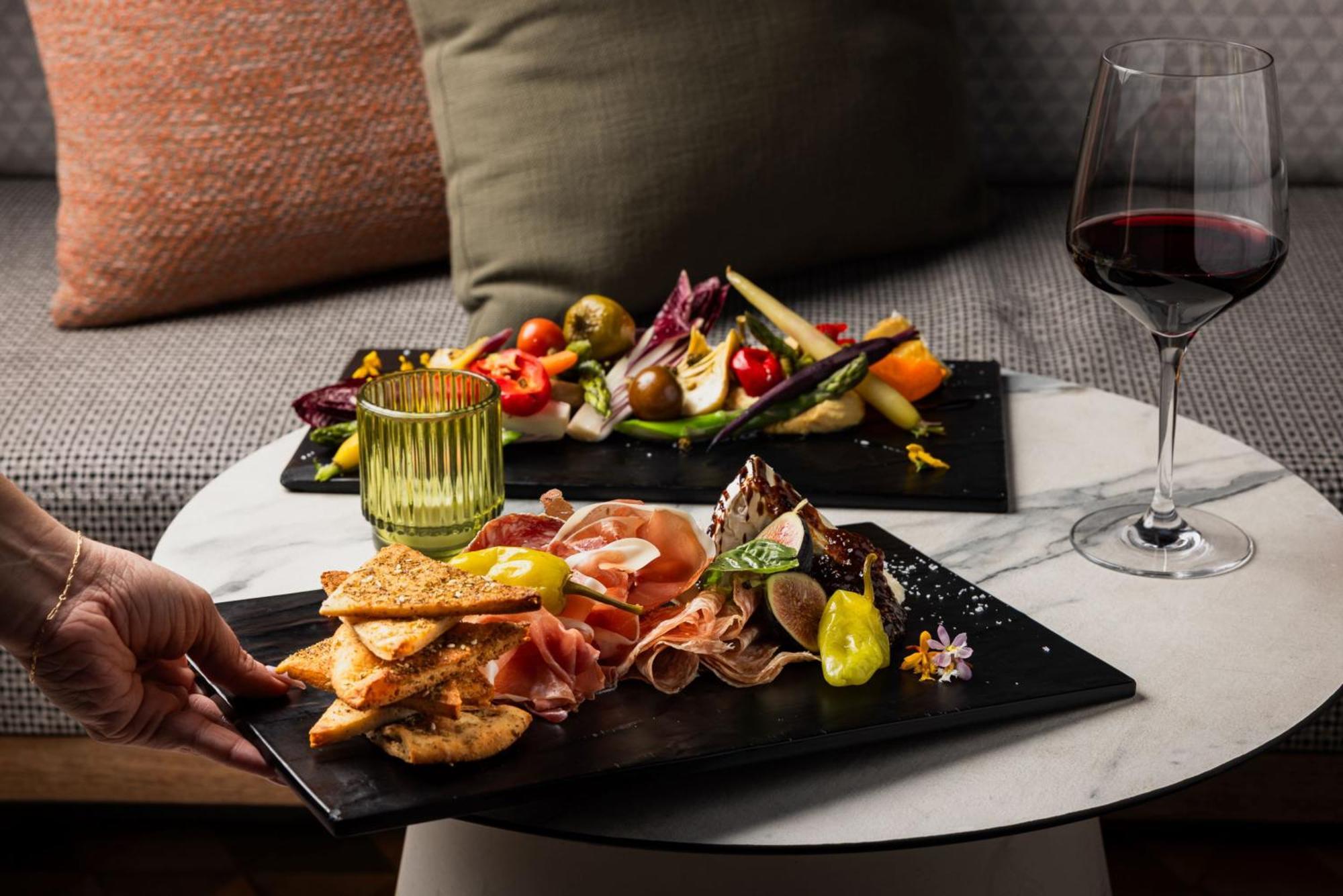Hotel Kimpton Palomar Cityscape By Ihg