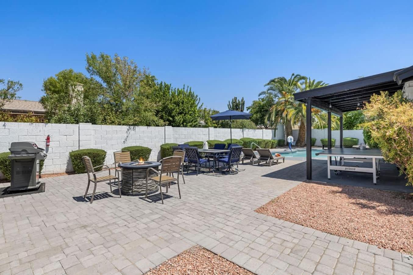 Spring Song - Location Style Pool Firepit Bbq * Phoenix