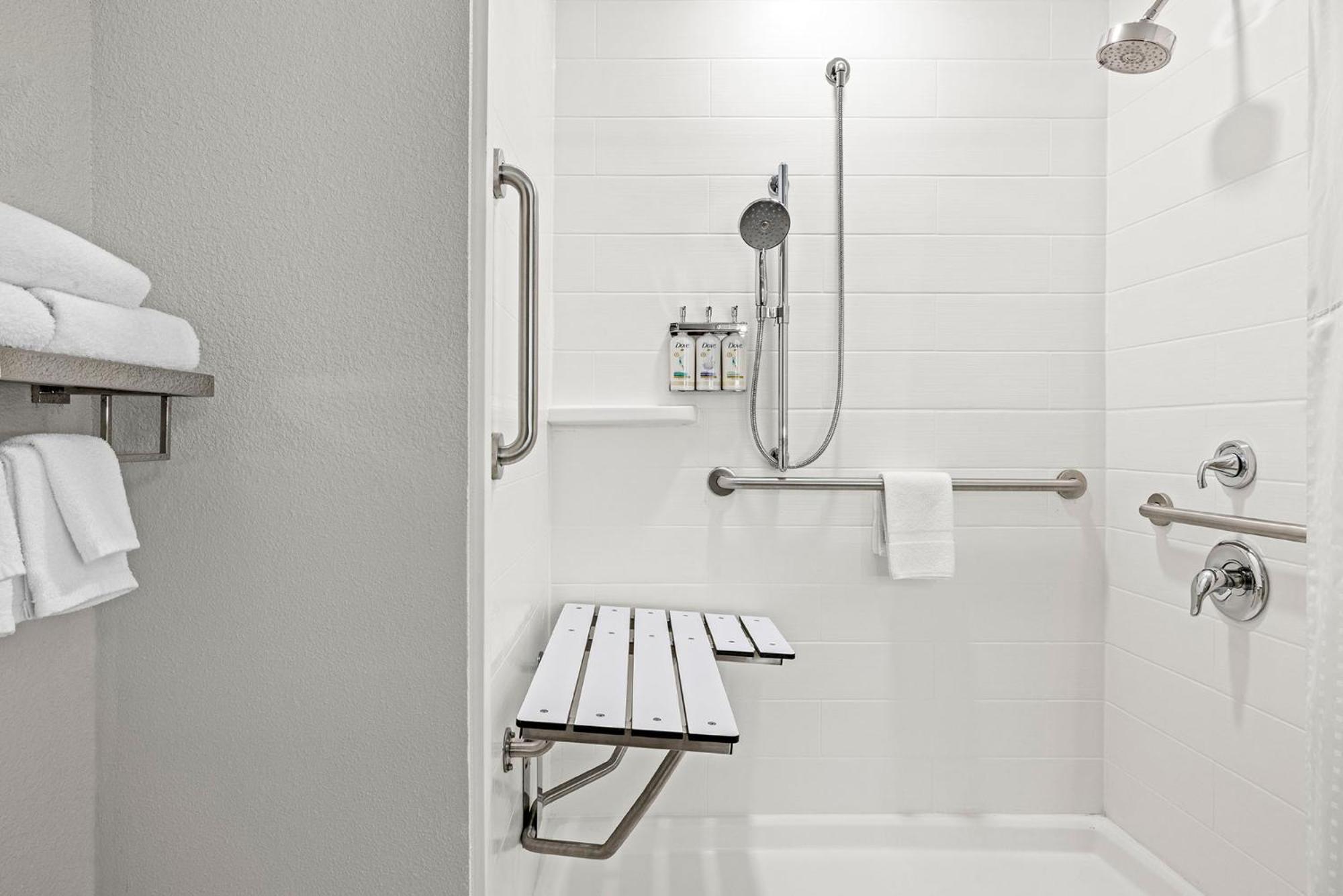 Express & - West - Tolleson By Ihg Phoenix