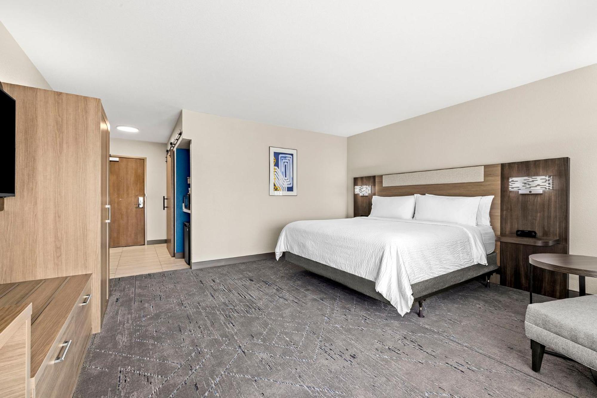 Express & - West - Tolleson By Ihg Hotel Phoenix