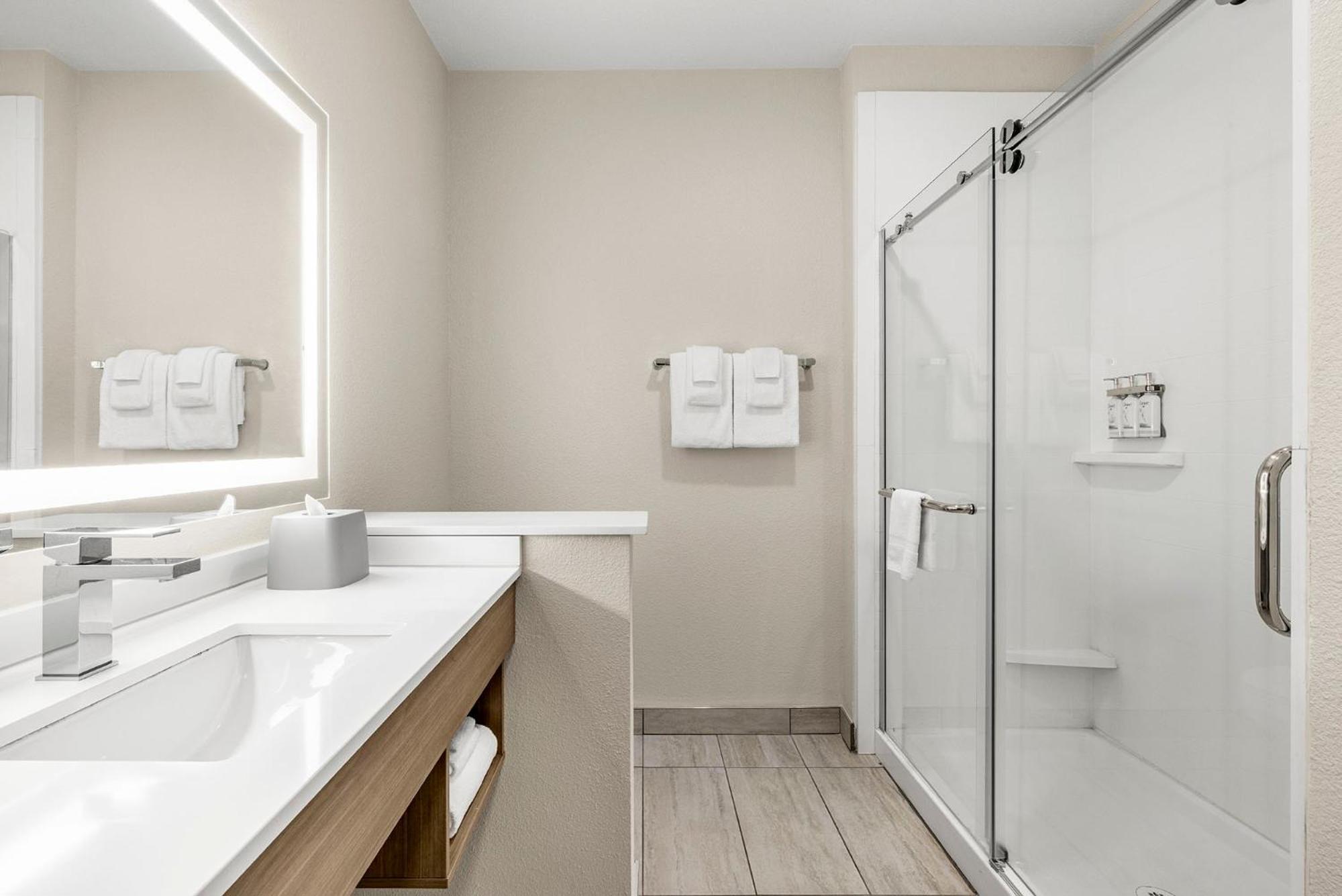 Hotel Express & - West - Tolleson By Ihg Phoenix