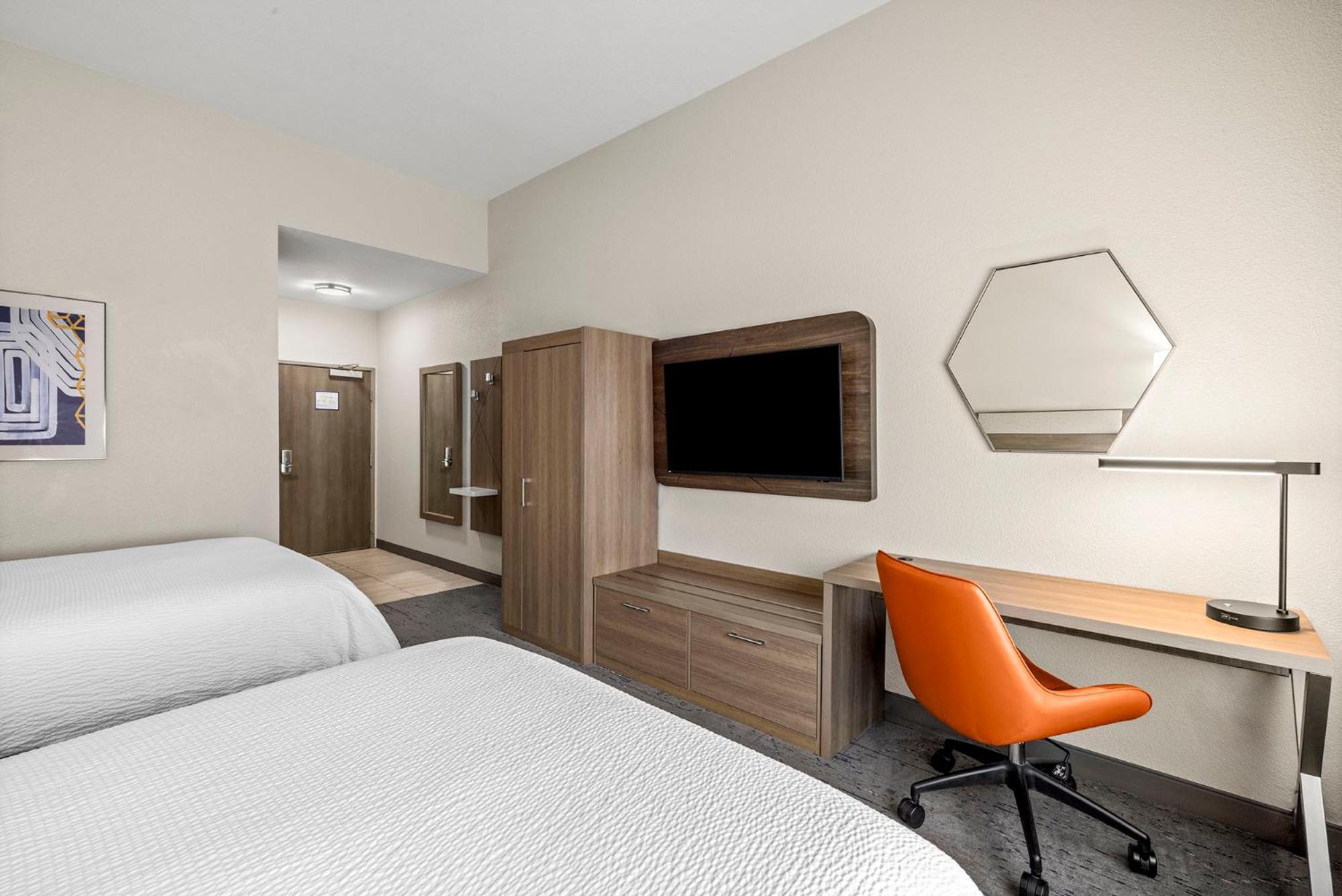 Express & - West - Tolleson By Ihg