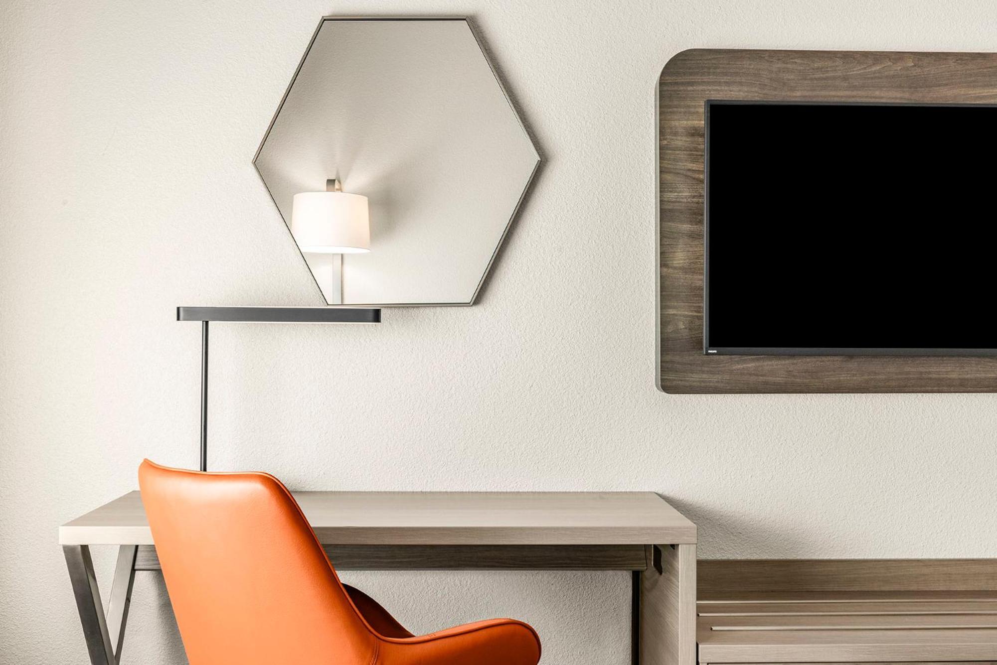Hotel Express & - West - Tolleson By Ihg Phoenix