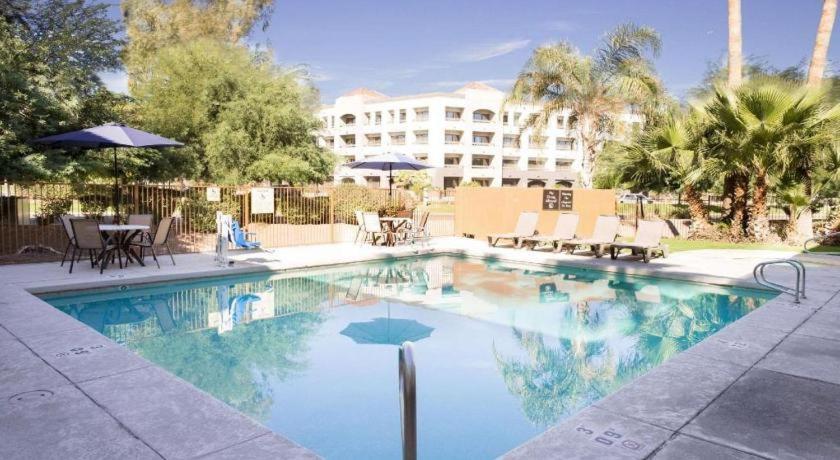 Sleep Airport Hotel 2*