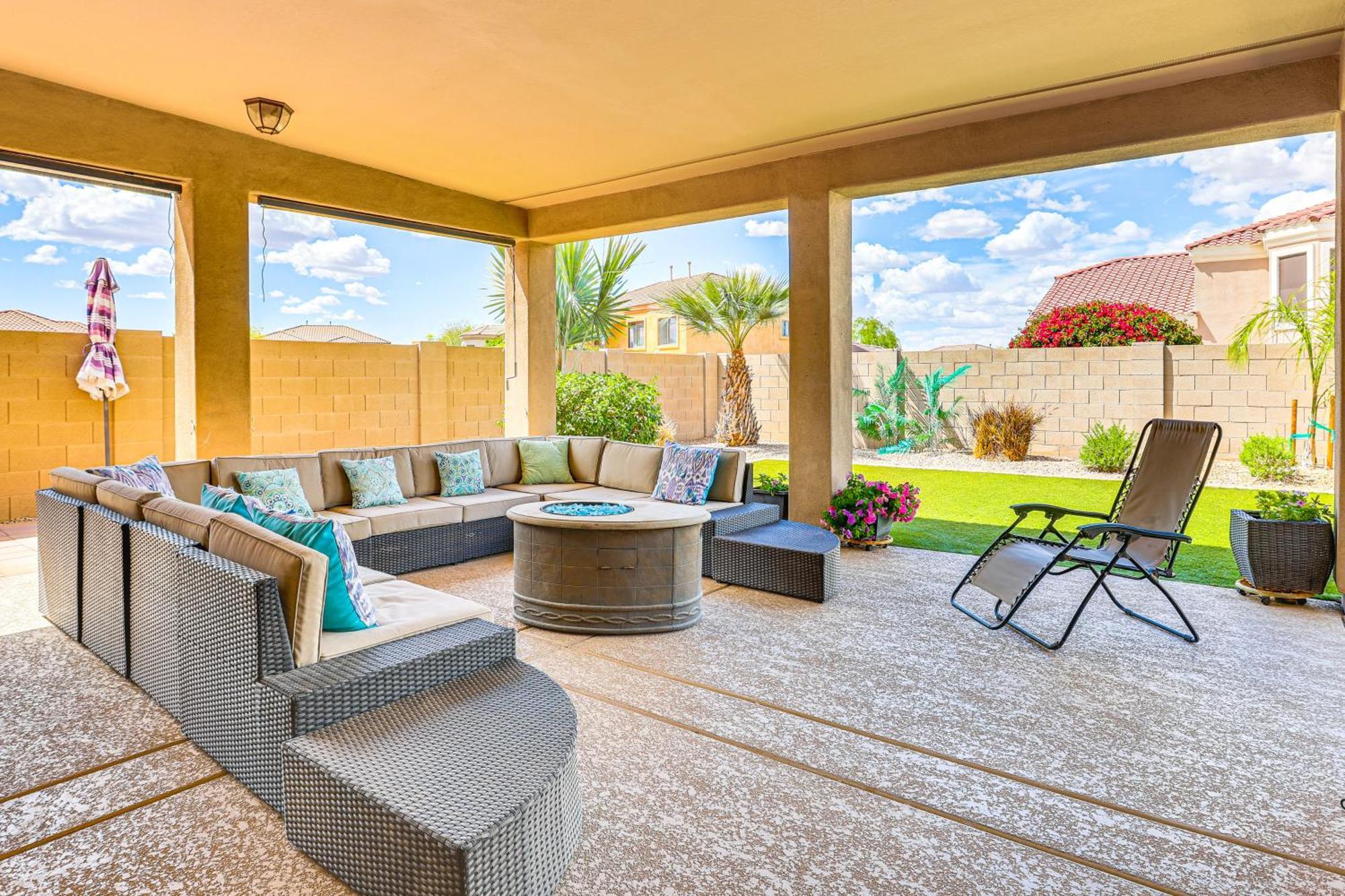 Backyard Oasis With Fire Pit Laveen Village Retreat