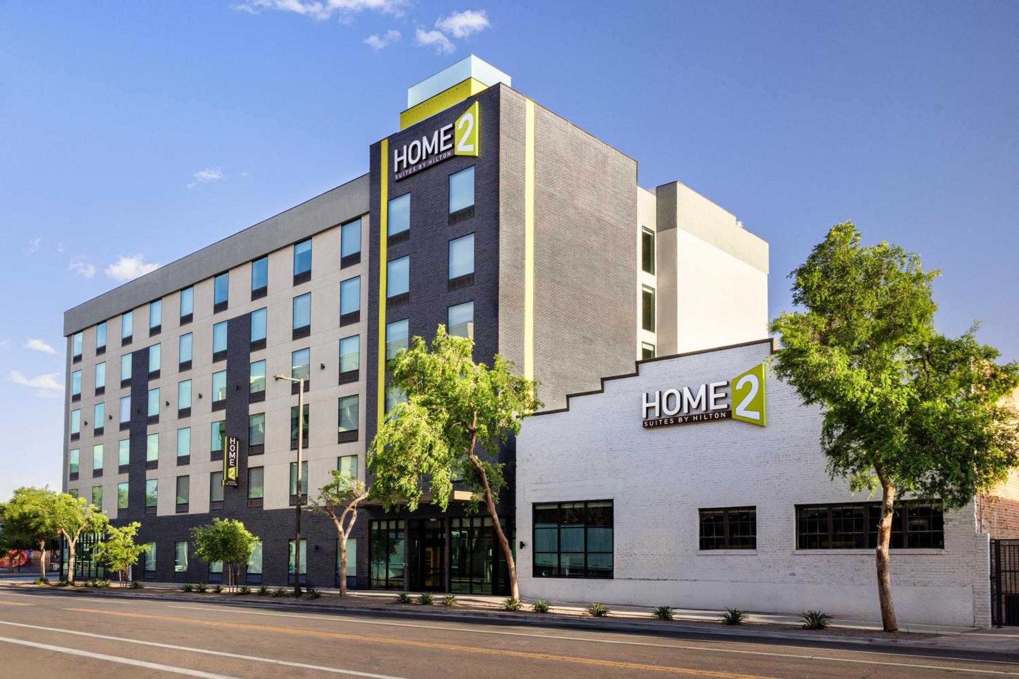 Hotel Home2 By Hilton Downtown