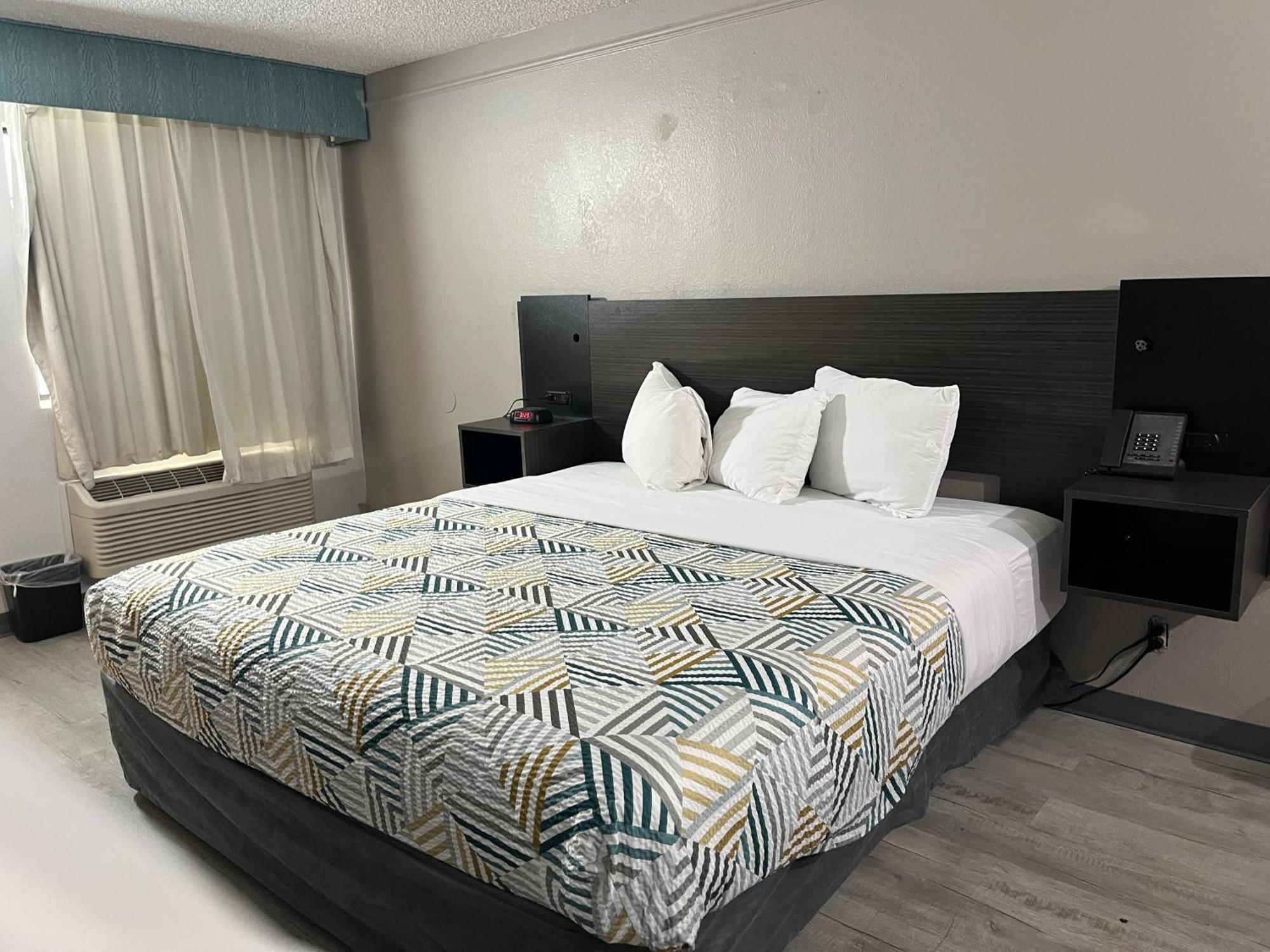 Hotel 6 Phoenix, Az Midtown Phoenix