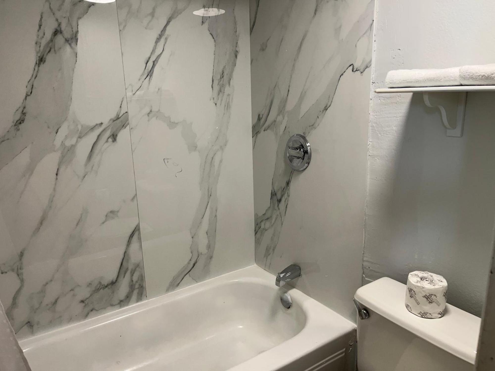 6 Phoenix, Az Midtown Hotel 2*