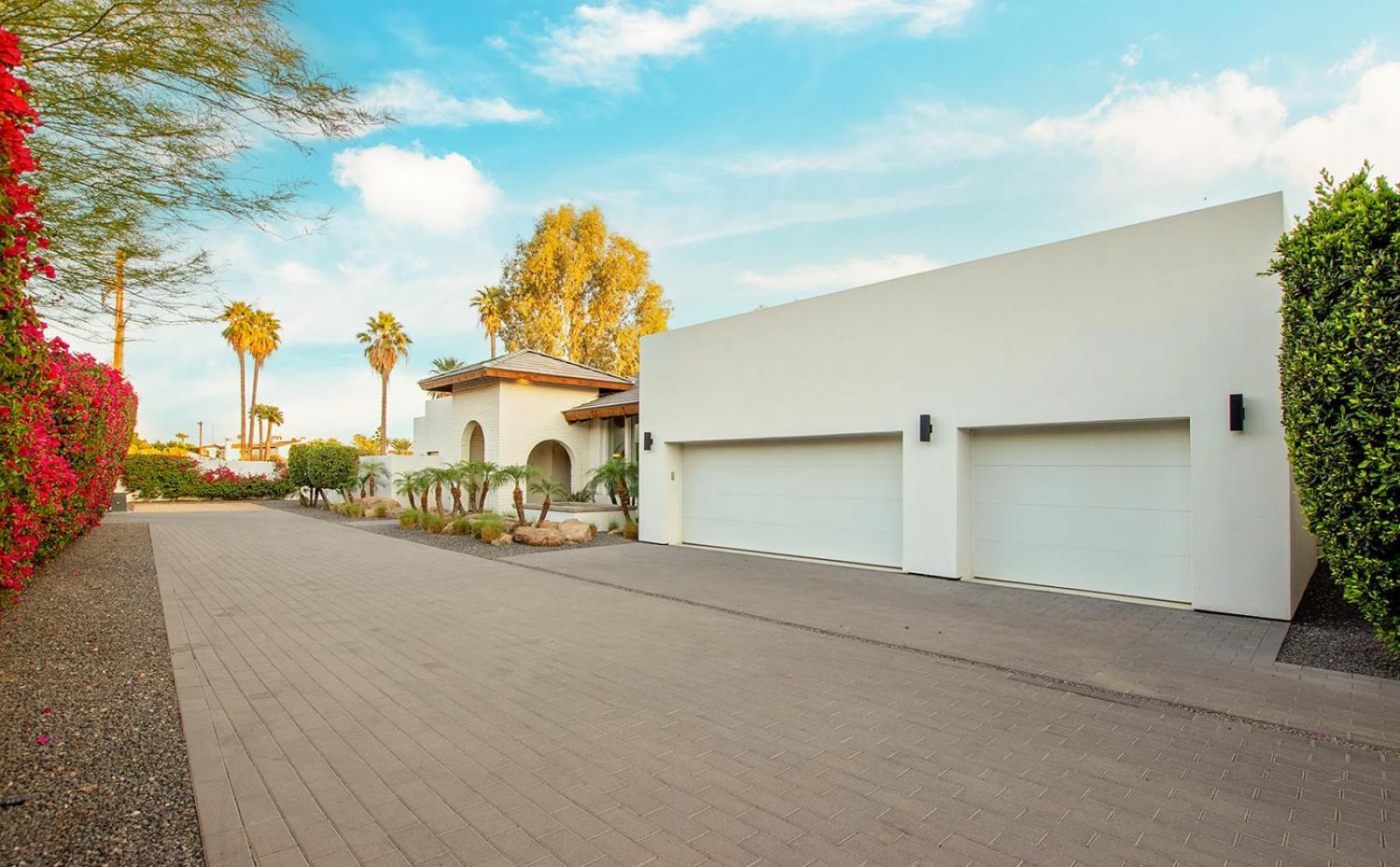Luxury Micro-resort, Theater, Sauna, Heated Pool * Phoenix