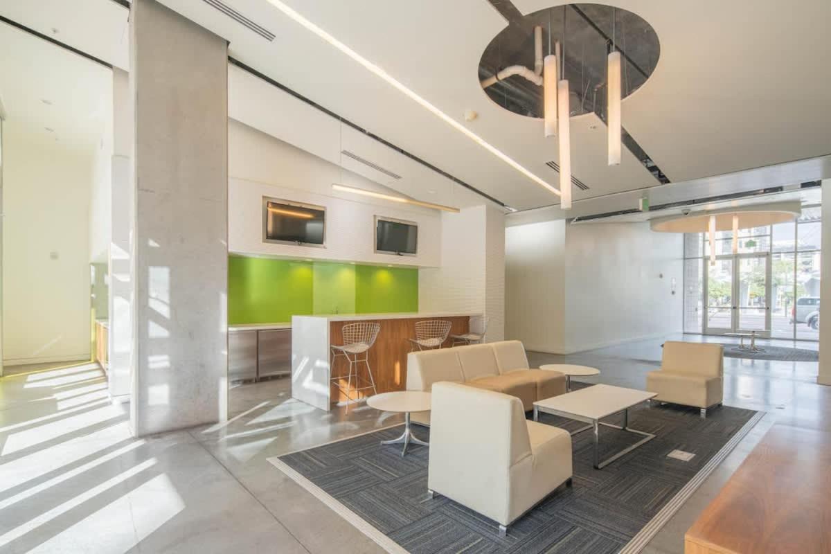 Unique 1bd -central Downtown - Gym, Pool, Parking * Phoenix