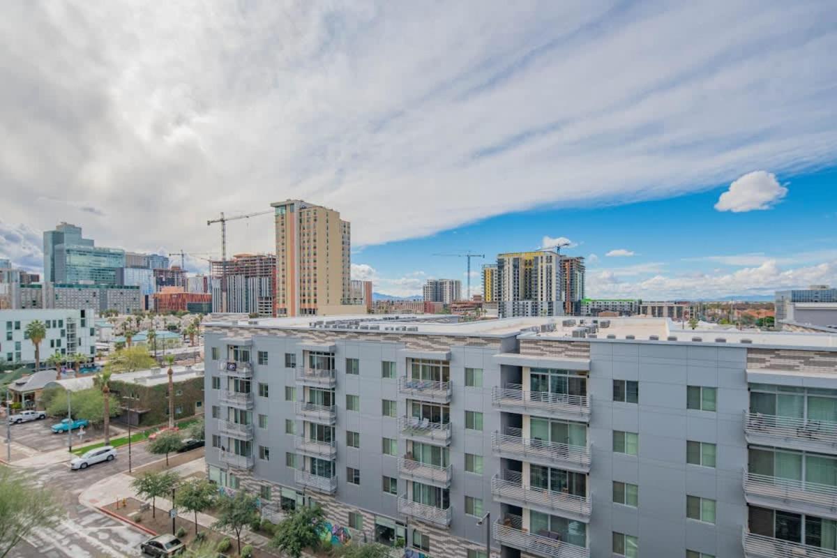Unique 1bd -central Downtown - Gym, Pool, Parking Apartamento