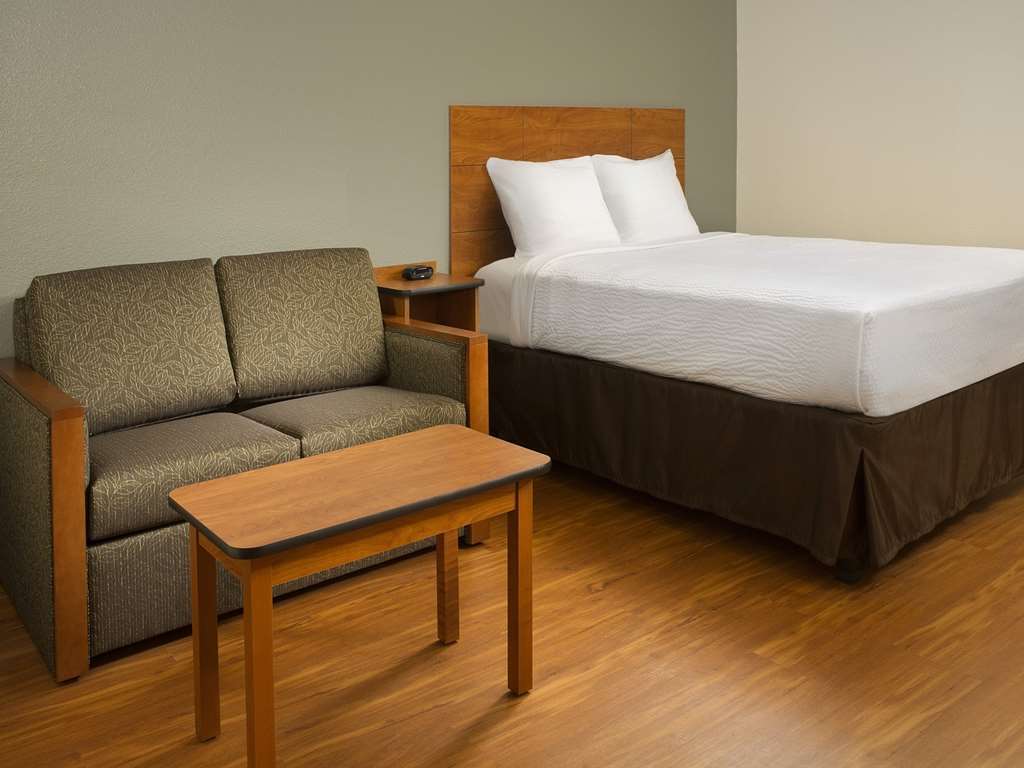 Extended America Select - - West Hotel