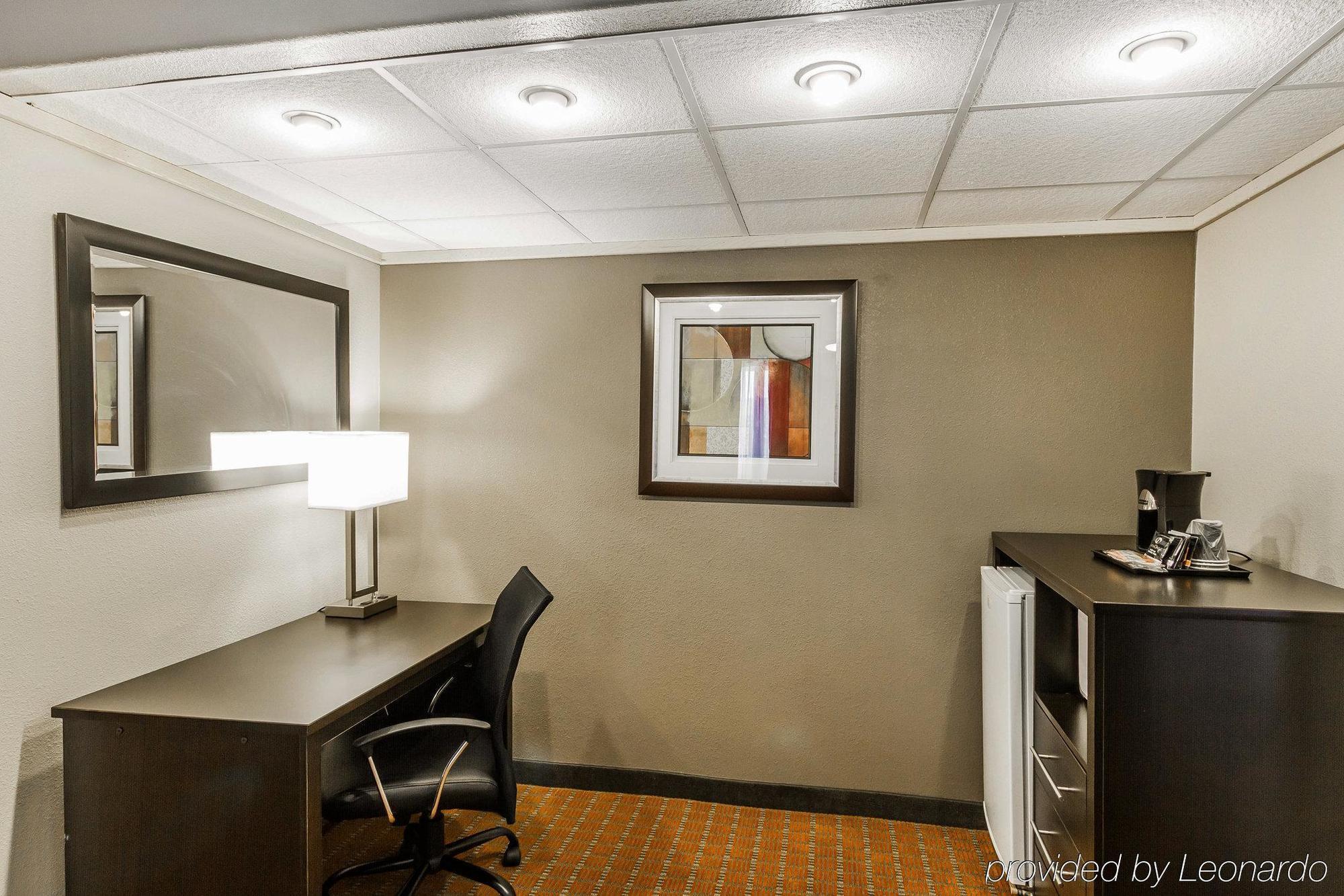 Quality Airport Hotel Phoenix