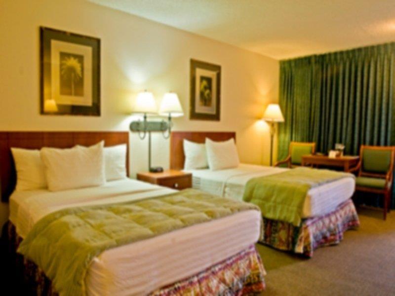 Inn Western Airport