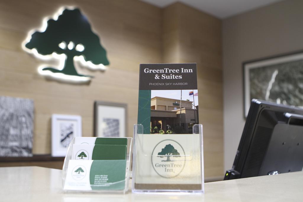 Hotel Greentree & Sky Harbor Phoenix