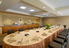 Hotel Courtyard By Marriott West/avondale 3*