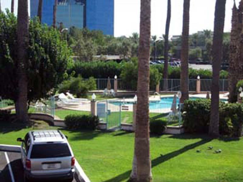 Howard Johnson By Wyndham Airport/downtown Area Phoenix