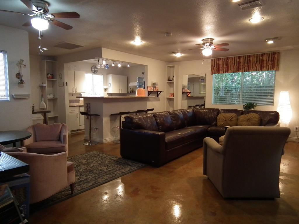 Raz Central 3* Phoenix
