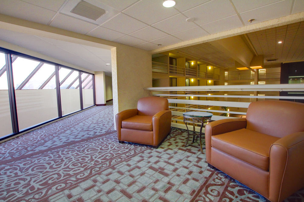 Four Points By Sheraton North 3*