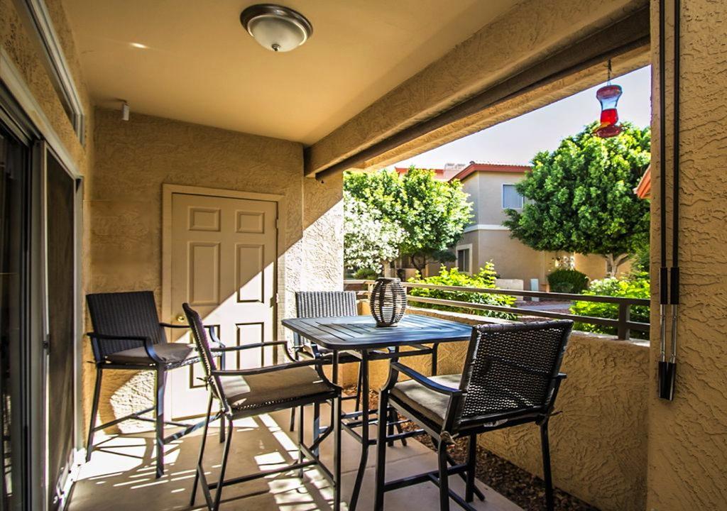 Casa de férias Poolside To 1 Of 3 Pool-spa Complexes, Heated & Open 24/7/365! *