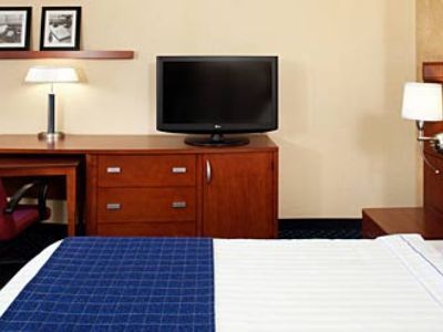 Courtyard By Marriott North Phoenix