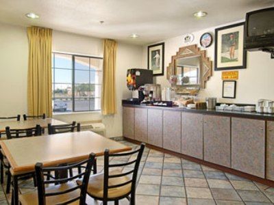 Baymont By Wyndham I-10 Near 51st Ave