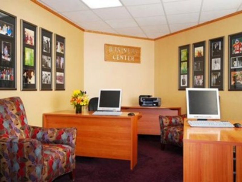 Quality Airport Hotel