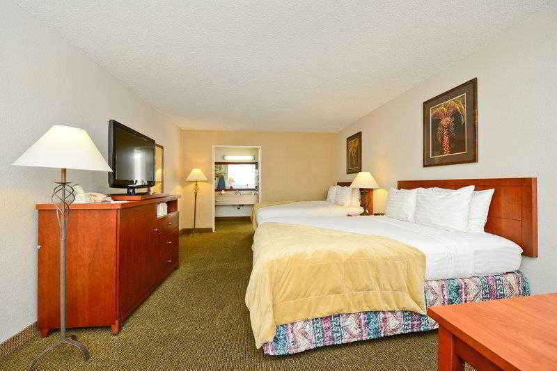 Western Airport 3*