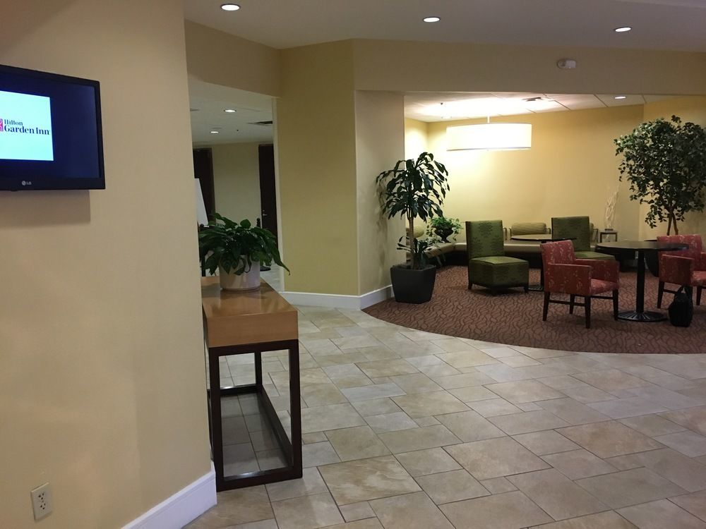 Hilton Garden Midtown 3*