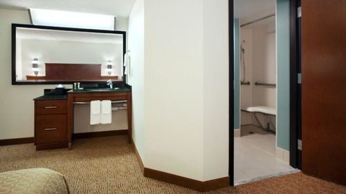 Hyatt Place Phoenix-north 4*