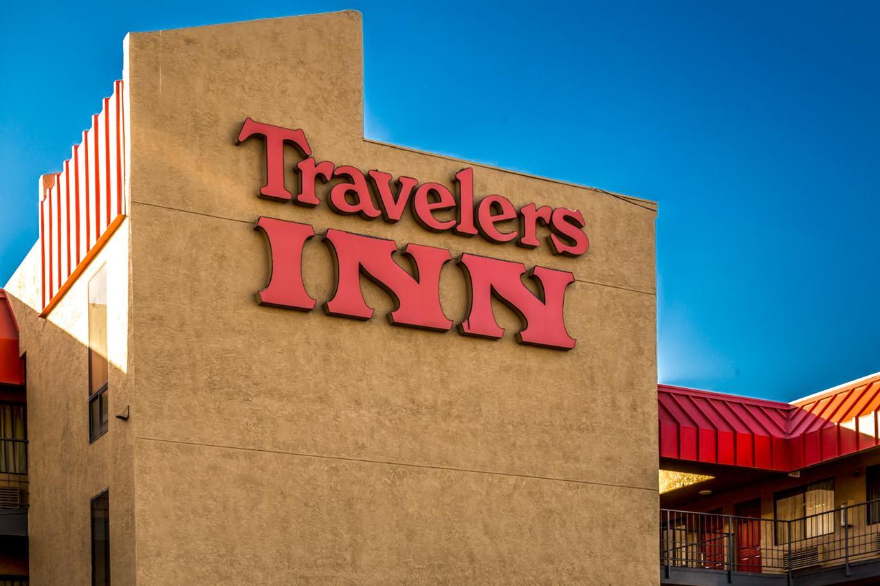 Travelers - Motel Phoenix