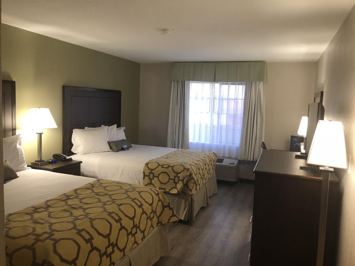 Hotel Baymont By Wyndham I-10 Near 51st Ave