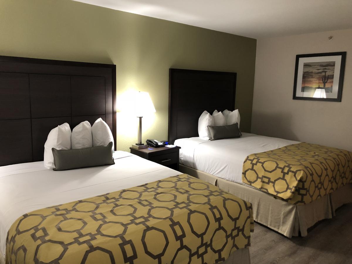 Baymont By Wyndham I-10 Near 51st Ave Hotel 2*
