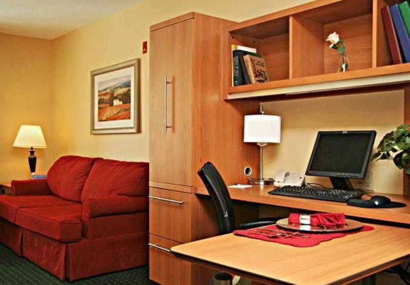 Towneplace North Hotel 3*