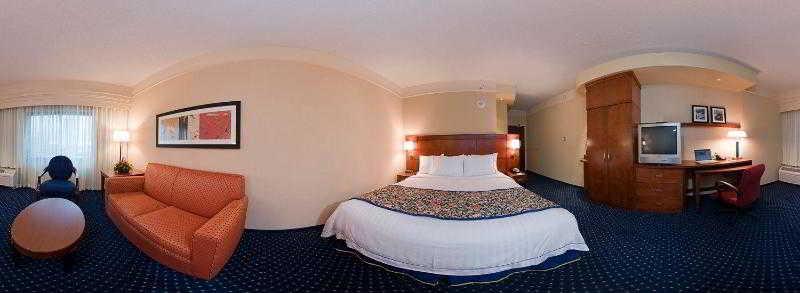 Hotel Courtyard North / Happy Valley Phoenix