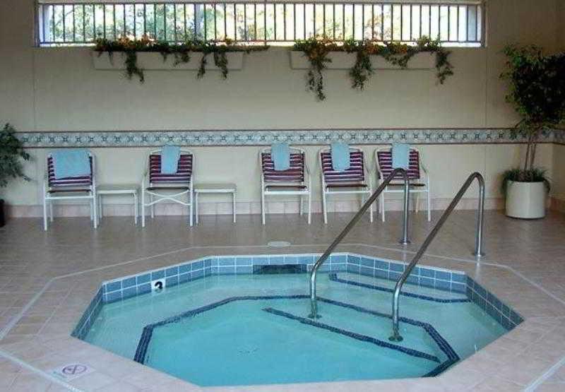 Courtyard By Marriott North 3*
